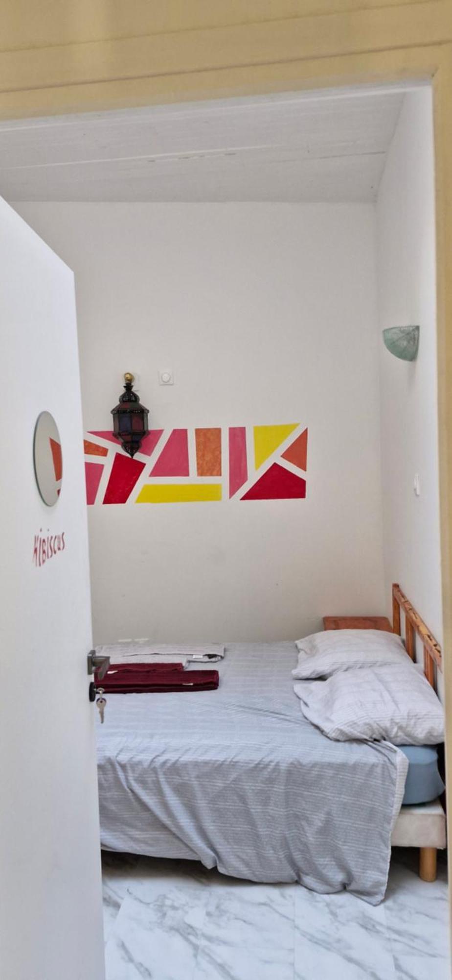Bed And Breakfast Chez L'Habitant Marseille Rum bild
